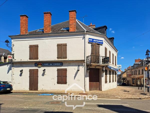 Ancien bar-restaurant avec logement – Fort potentiel au cœur de Châteaumeillant