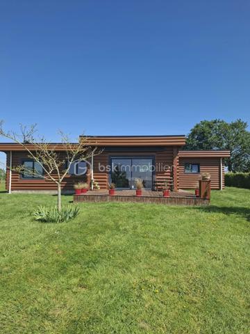 - A découvrir sans tarder !
Cette maison de 107m² de plein pied et sur un terrain de 1098m².
Elle offre un mélange unique de charme rustique et de confort moderne pour ceux qui recherchent un mode de vie harmonieux et durable.
Située en zone urbaine et au calme, elle est idéale pour ceux recherchant la tranquillité sans s'éloigner des commodités.

Avec ses 4 pièces, cette maison spacieuse s'articule sur un design fonctionnel.
Profitez d'un séjour lumineux avec son poêle à bois, de sa terrasse d'environs 18m² pour vos moments de détente, d'une cuisine équipée ouverte sur le salon et de 3 chambres qui font environs 11m².
Un garage de 22m², une dépendance de 18m², et 2 places de parking privatif équipé d'un portail électrique, complète le bien.

Opportunité à saisir pour une vie sereine ! Contactez Antonio Ribeiro pour visiter.