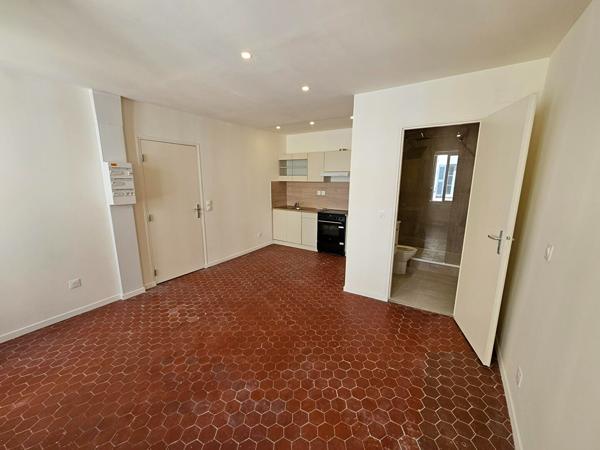 Appartement Studio La Seyne Sur Mer Centre-ville 23.40 m2