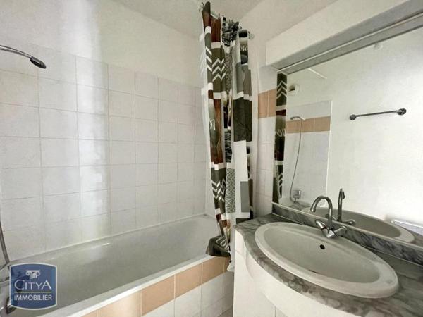 Appartement à louer 2 pièces 49.58m²