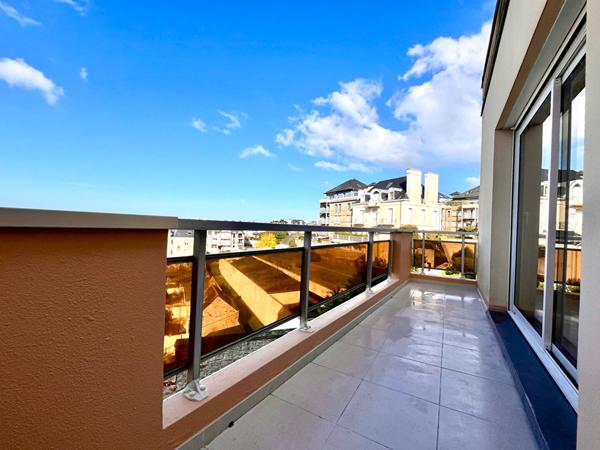 Appartement Saint Malo 2 pièce(s) 47 m2 avec balcon + PARKING + CAVE