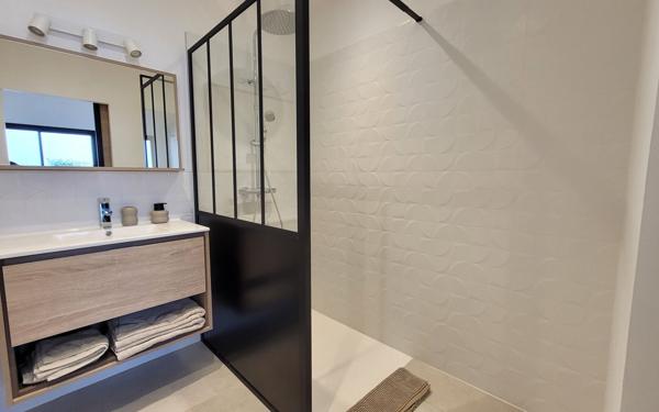 Maison à vendre    5 pièces •  Sainte-Marie-de-Ré