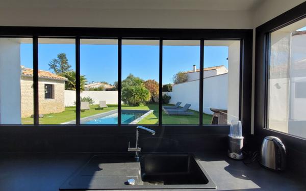 Maison à vendre    5 pièces •  Sainte-Marie-de-Ré