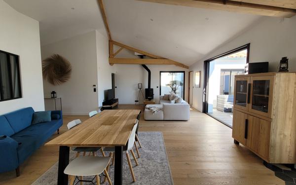 Maison à vendre    5 pièces •  Sainte-Marie-de-Ré