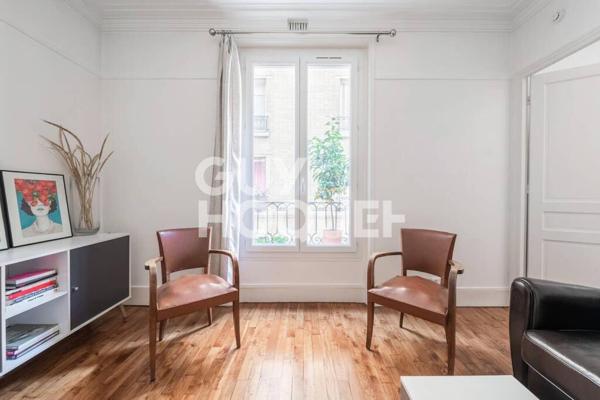 Appartement Paris 2 pièce(s) 41 m2