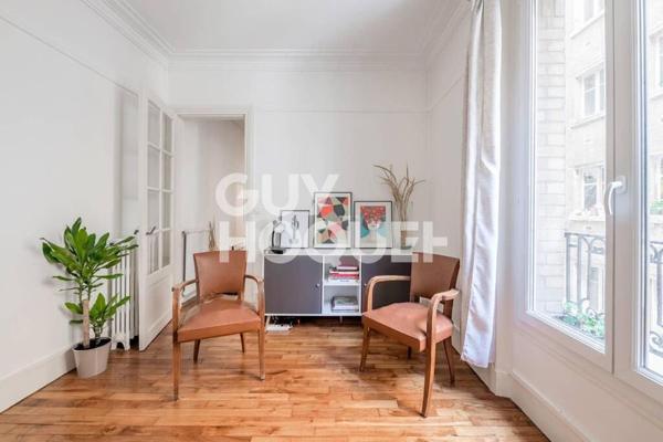 Appartement Paris 2 pièce(s) 41 m2