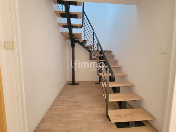En exclusivité Une maison...pas comme les autres ...
