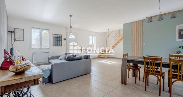 À vendre Maison 5 pièces 115.58 m² - Loué 72540
