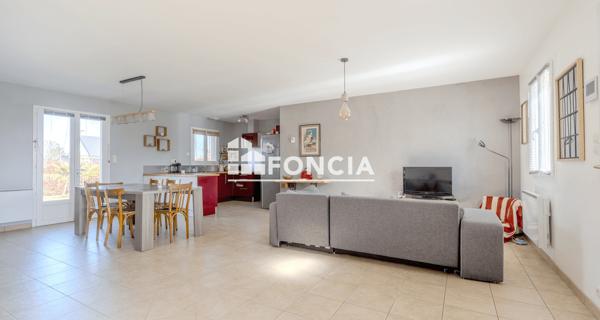 À vendre Maison 5 pièces 115.58 m² - Loué 72540