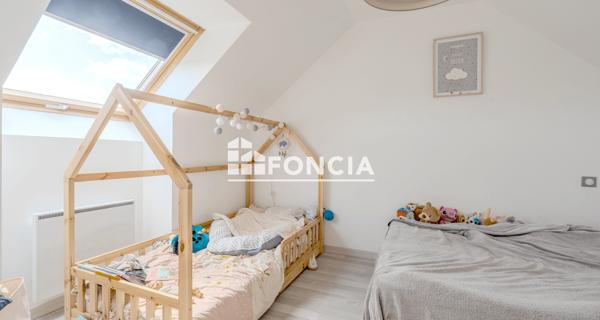 À vendre Maison 5 pièces 115.58 m² - Loué 72540