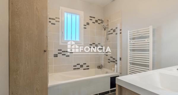 À vendre Maison 5 pièces 115.58 m² - Loué 72540
