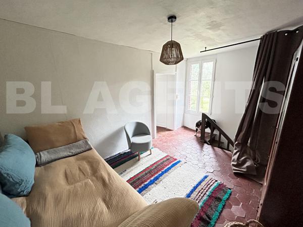 charmante longère rénovée avec grange aménageable et vaste terrain arboré