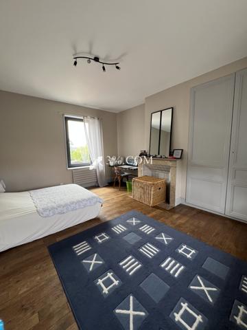 Maison 6 pièce(s) 4 chambre(s) 168 m²