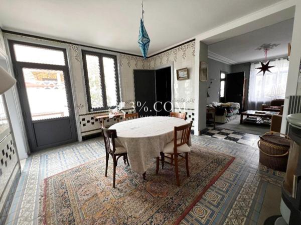 Maison 6 pièce(s) 4 chambre(s) 168 m²