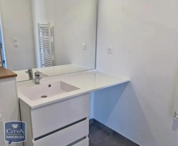 Appartement à louer 2 pièces 48.25m²