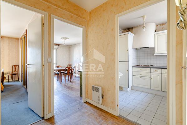 Quartier Maraîchers  appartement 2 pièces  43 m2 + box