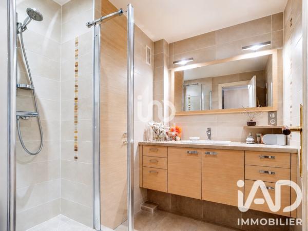 Appartement à vendre 4 pièces 81,32 m² Noisy-le-Sec