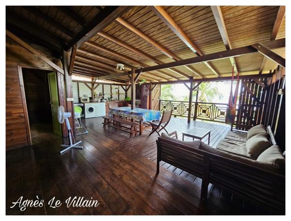 Propriété de 5 Gites Vue Mer + 2 Piscines