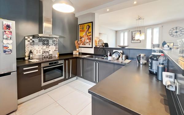 Appartement à vendre    3 pièces • 90 m2 Toulouse