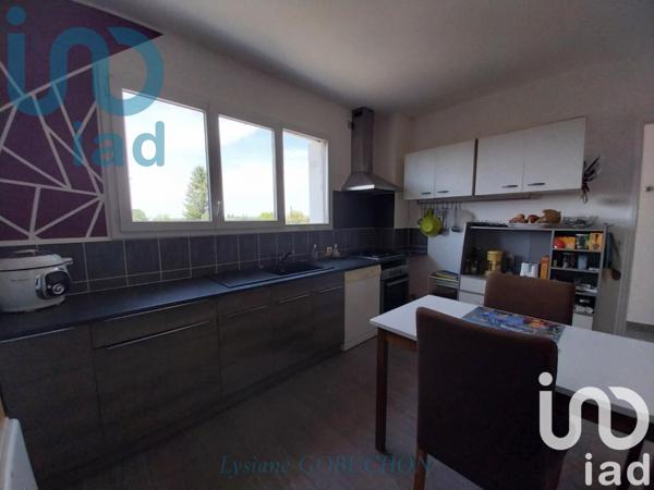 Maison à vendre 5 pièces 84 m² Sainte-Croix-de-Mareuil