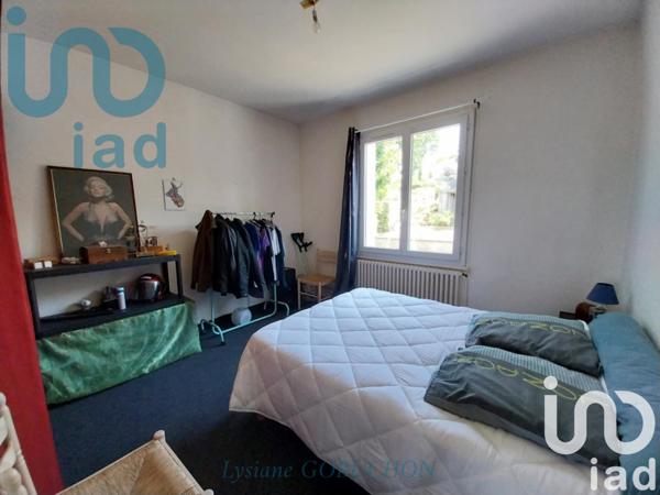 Maison à vendre 5 pièces 84 m² Sainte-Croix-de-Mareuil