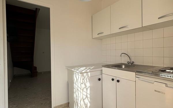 Immeuble à vendre    15 pièces •  Lacroix-Saint-Ouen