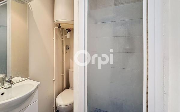 Appartement à vendre    2 pièces • 29 m2 Paris 15