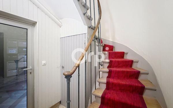 Appartement à vendre    2 pièces • 29 m2 Paris 15