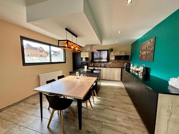 Maison contemporaine d'environ 300 m² avec jardin de 1 400 m² ? Quartier La Pétroque, Nevers