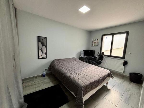 Maison contemporaine d'environ 300 m² avec jardin de 1 400 m² ? Quartier La Pétroque, Nevers