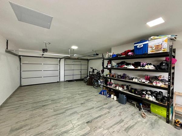 Maison contemporaine d'environ 300 m² avec jardin de 1 400 m² ? Quartier La Pétroque, Nevers