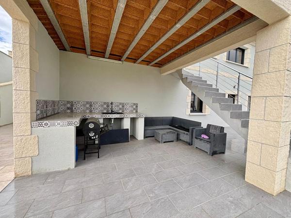 Maison contemporaine d'environ 300 m² avec jardin de 1 400 m² ? Quartier La Pétroque, Nevers