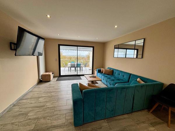 Maison contemporaine d'environ 300 m² avec jardin de 1 400 m² ? Quartier La Pétroque, Nevers