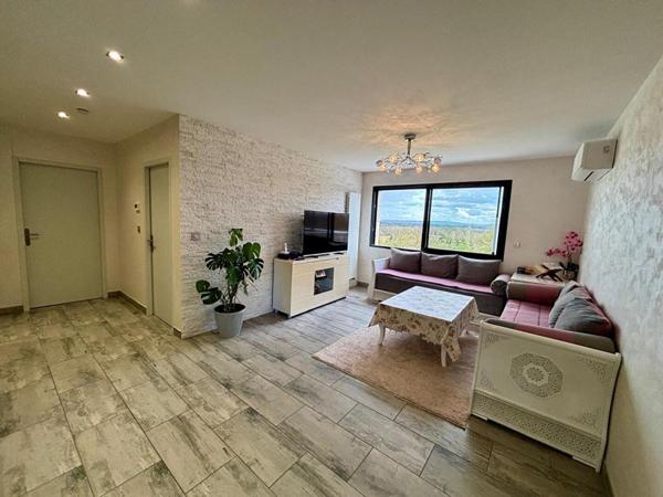 Maison contemporaine d'environ 300 m² avec jardin de 1 400 m² ? Quartier La Pétroque, Nevers