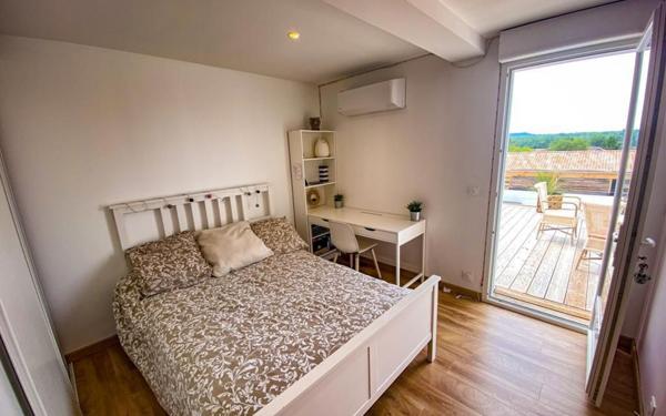 Maison à vendre    8 pièces • 170 m2 Rivière-Saas-et-Gourby