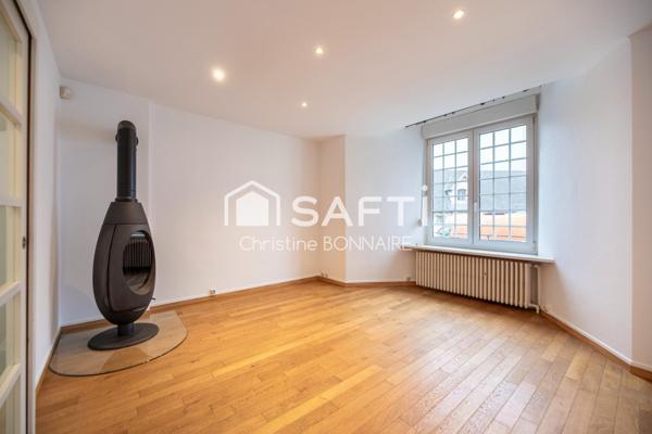 Maison de 105m2 avec 3-4 chambres sur terrain de 286m2 dans quartier très recherché