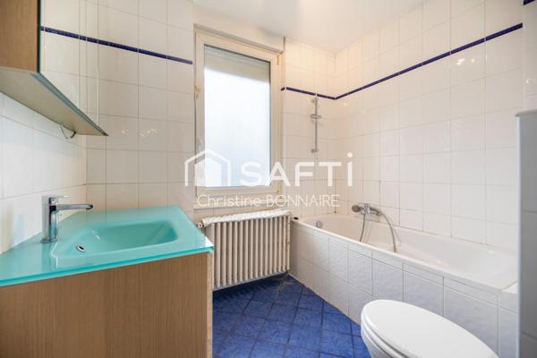 Maison de 105m2 avec 3-4 chambres sur terrain de 286m2 dans quartier très recherché