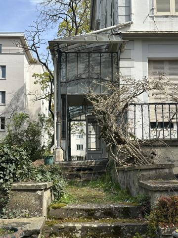 HOTEL PARTICULIER 535 M2 -35 ARES- CENTRE VILLE MULHOUSE