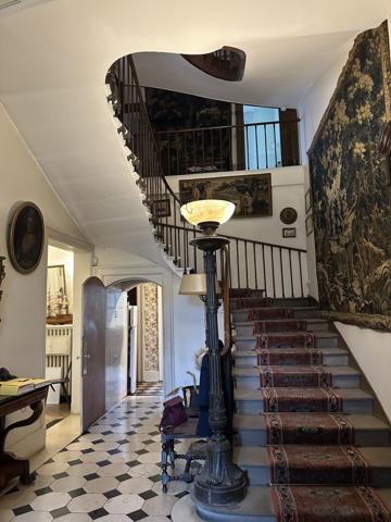 HOTEL PARTICULIER 535 M2 -35 ARES- CENTRE VILLE MULHOUSE