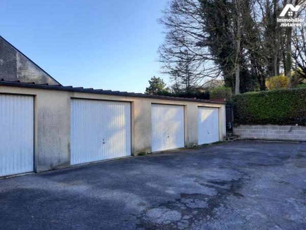 SAINT VALERY SUR SOMME, ensemble de garage avec terrain