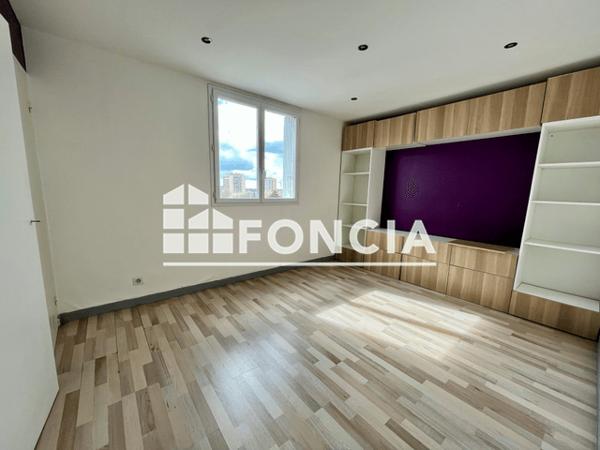 Location Appartement 3 pièces 75.49 m² - 1 RUE CASSARD Brest 29200