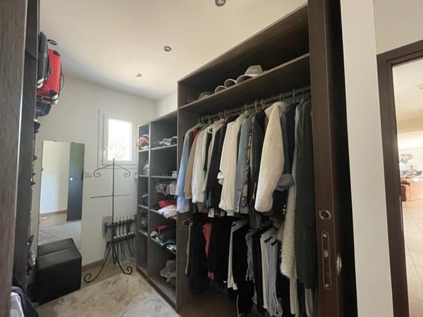 Maison à vendre 5 pièces OLLIERES (83)