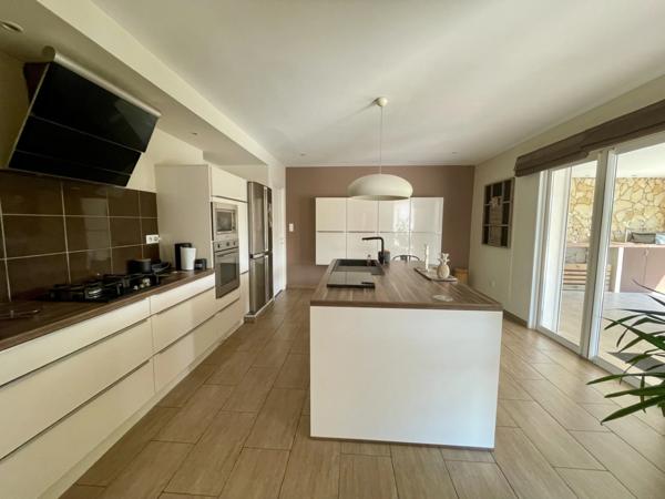 Maison à vendre 5 pièces OLLIERES (83)