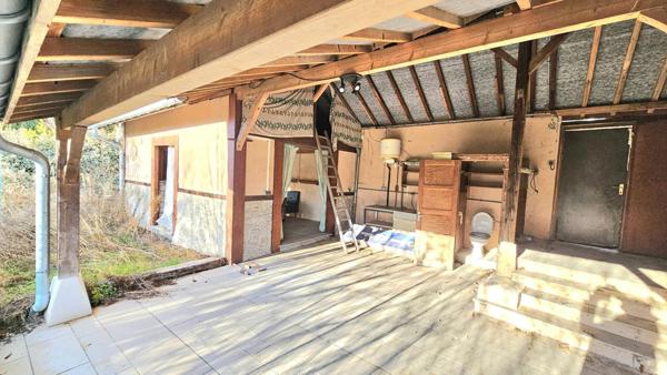 À VENDRE : Immeuble de caractère à Artemare (Ain)