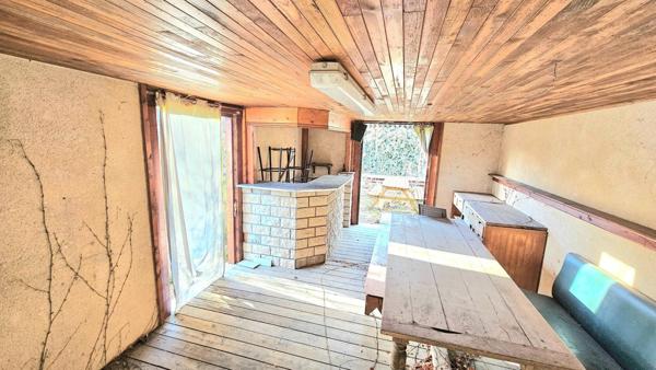 À VENDRE : Immeuble de caractère à Artemare (Ain)