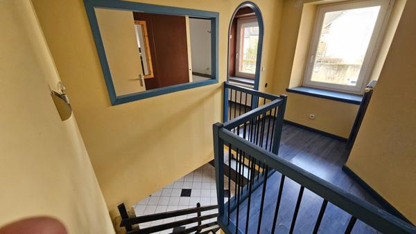 À VENDRE : Immeuble de caractère à Artemare (Ain)