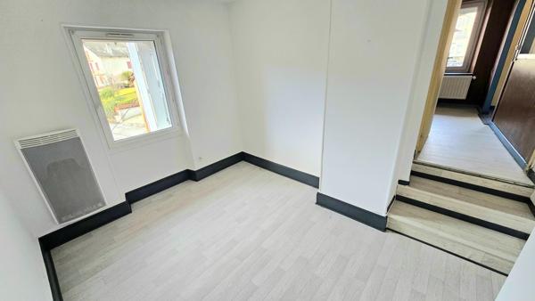 À VENDRE : Immeuble de caractère à Artemare (Ain)