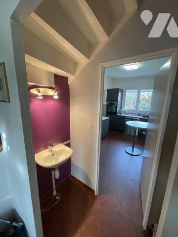 Semi plain-pied 124 m2 sur 416 m2  4 chambres dont une au rdc jardin garage