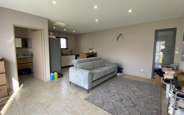 Maison à vendre    5 pièces •  Baix