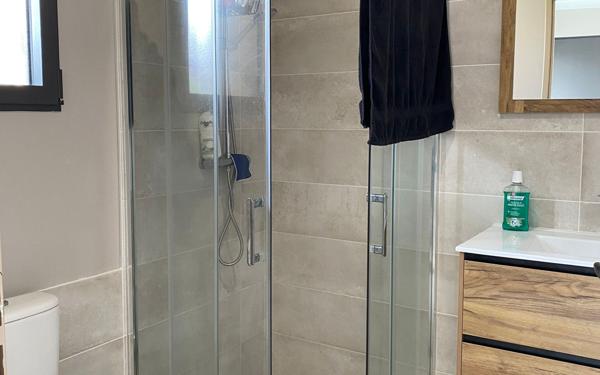 Maison à vendre    5 pièces •  Baix